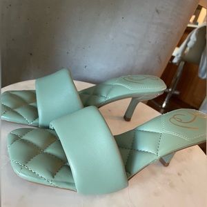 NWT Green Sam Edelman sandals